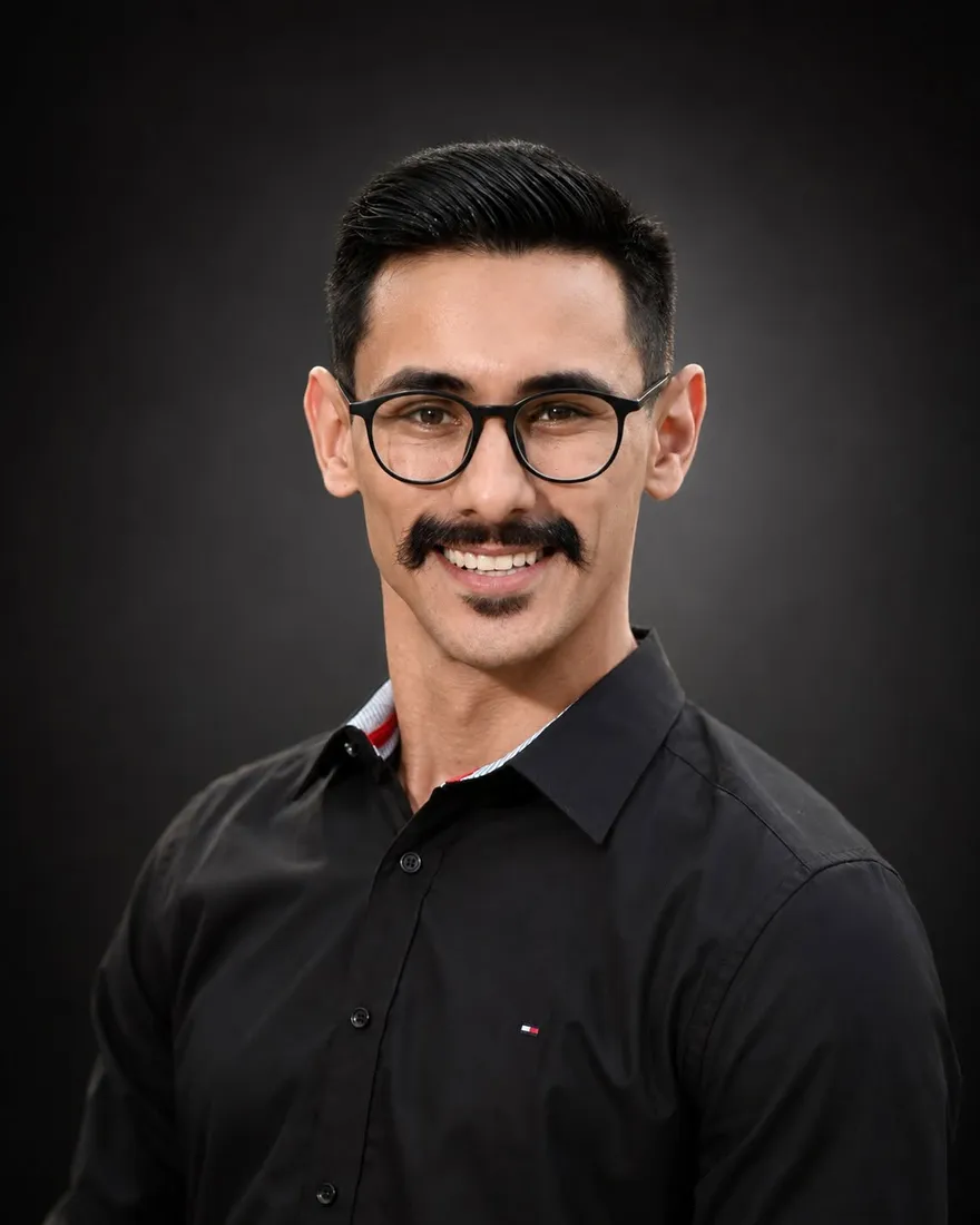 Vitor Guilherme, massoterapeuta e fundador do Instituto Alcateia em Cascavel-PR